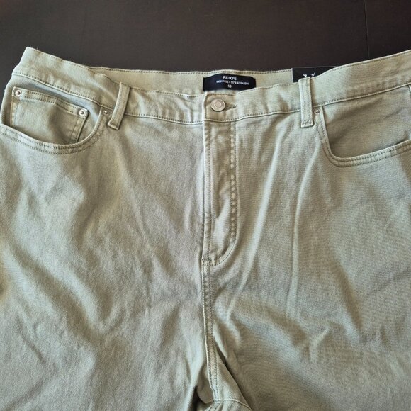 NWT Cropped Jeans - Picture 2 of 7